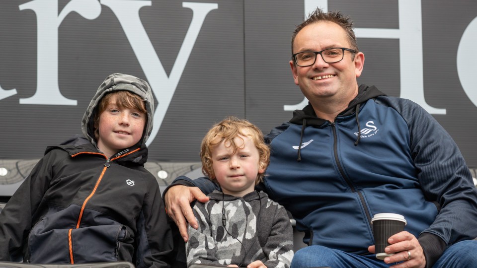 Fan Gallery - West Brom