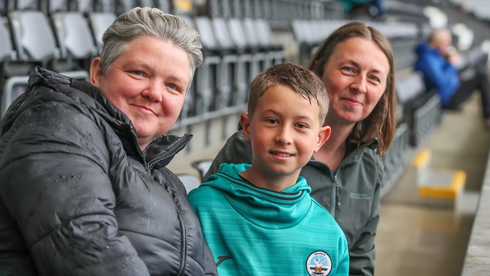 Fan Gallery - West Brom