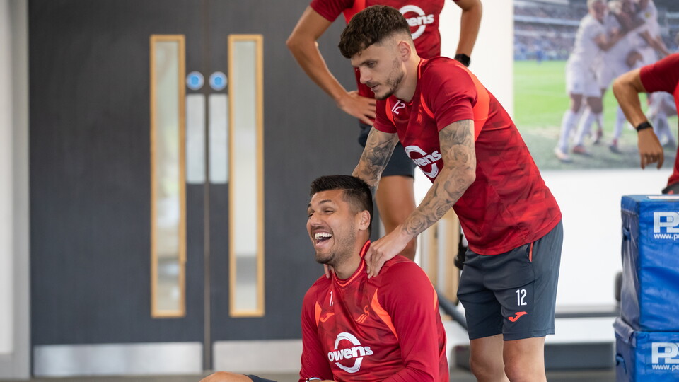 Joel Piroe and Jamie Paterson pre-season