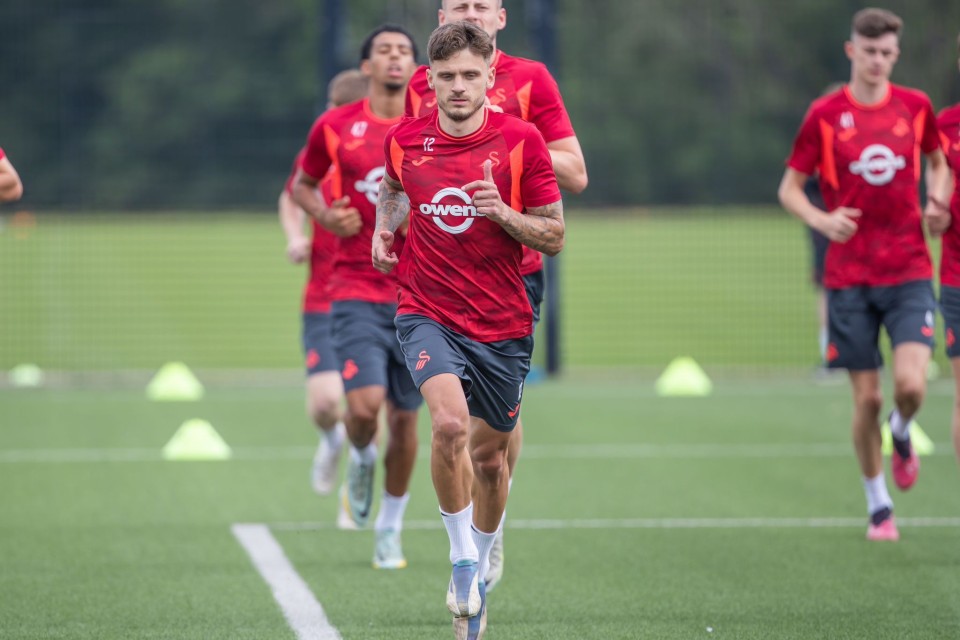 Jamie Paterson running at Fairwood