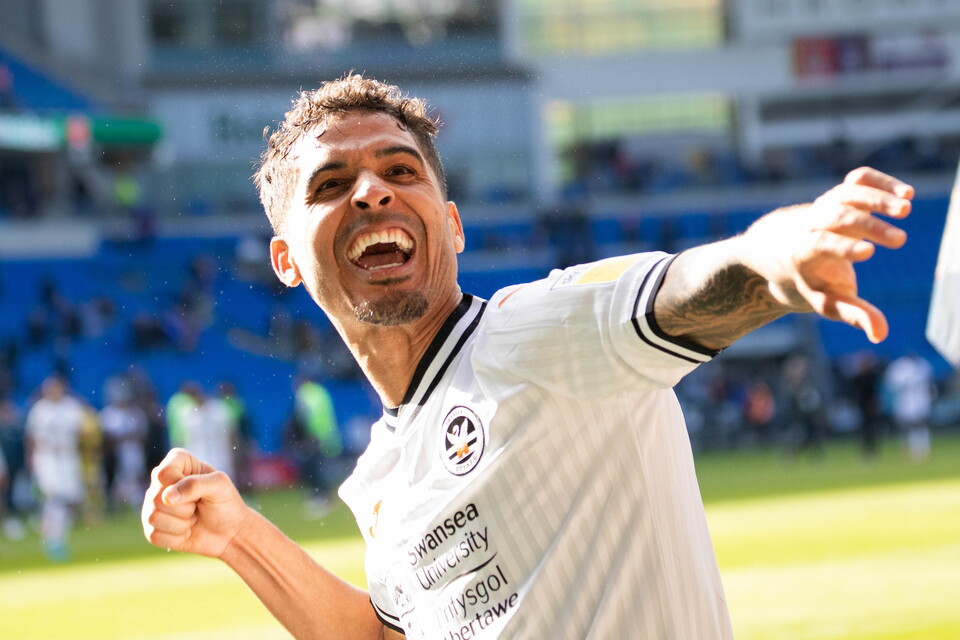 Kyle Naughton Gallery 