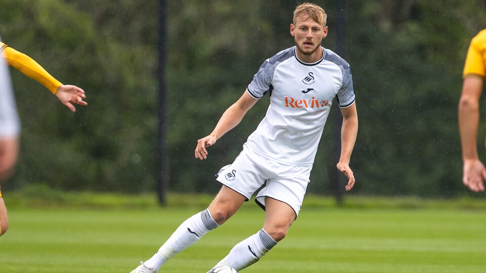 Gallery - Swans v Newport