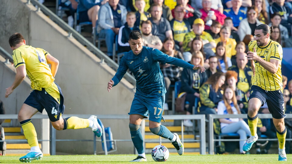 Gallery - Oxford United v Swans