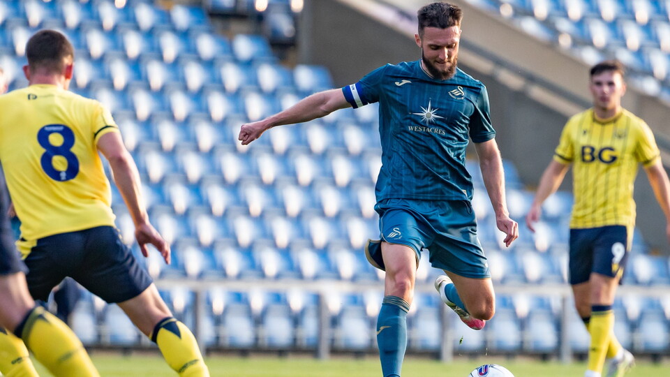 Gallery - Oxford United v Swans