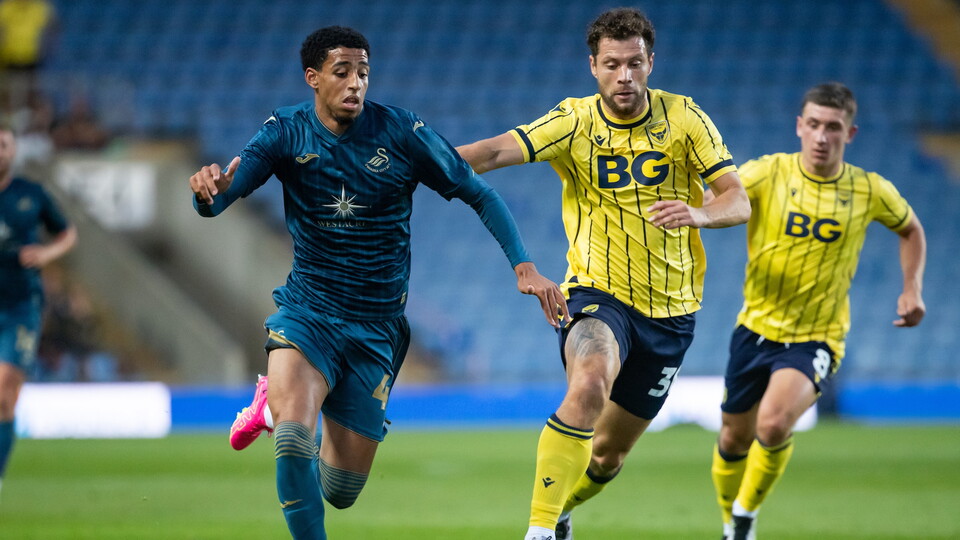 Gallery - Oxford United v Swans