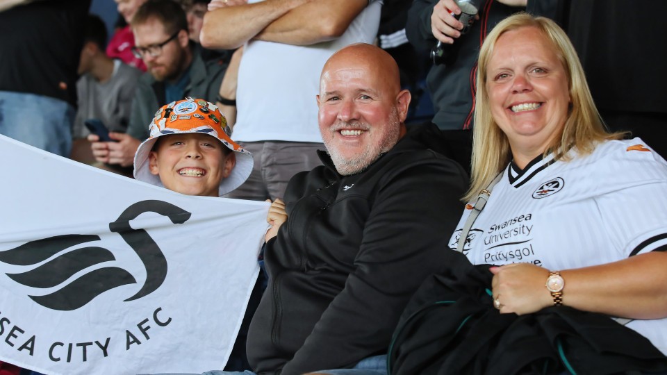 Fan gallery | WBA (A) 23-24