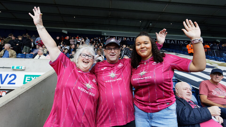 Fan gallery | WBA (A) 23-24