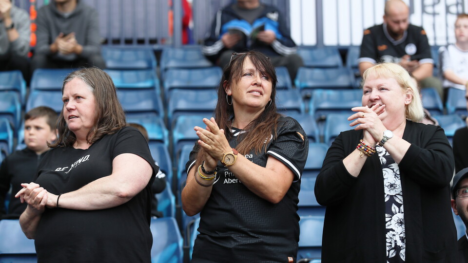 Fan gallery | WBA (A) 23-24