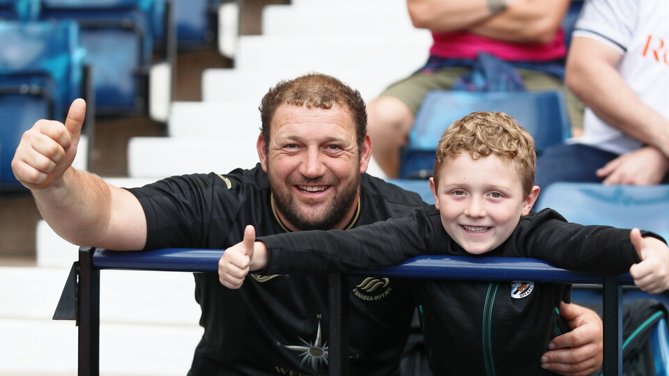 Fan gallery | WBA (A) 23-24