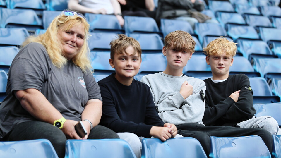 Fan gallery | WBA (A) 23-24