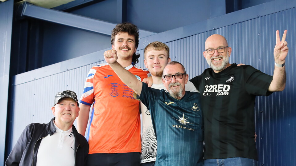 Fan gallery | WBA (A) 23-24