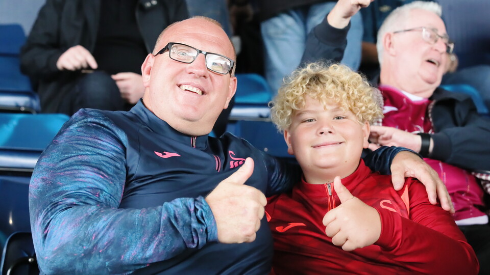 Fan gallery | WBA (A) 23-24