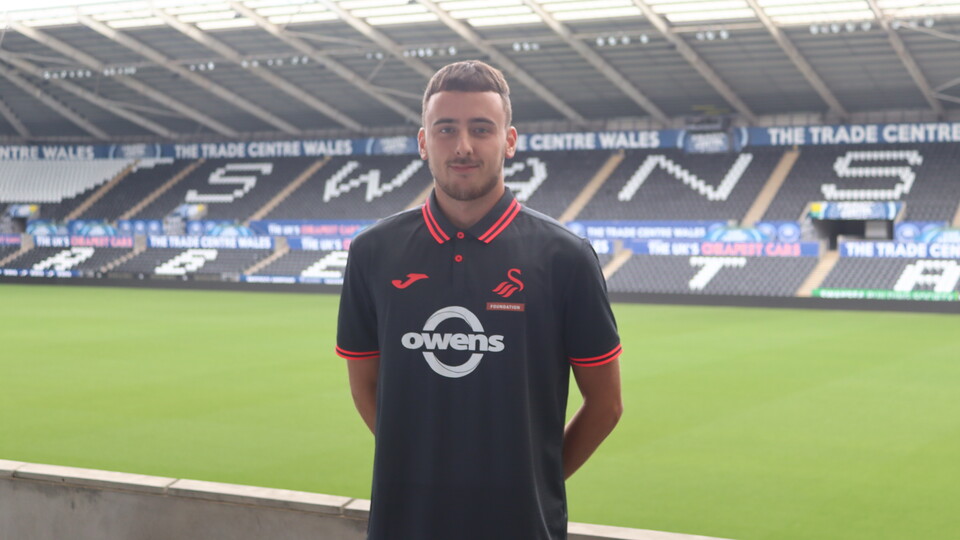 Dan Garnett Swans Foundation