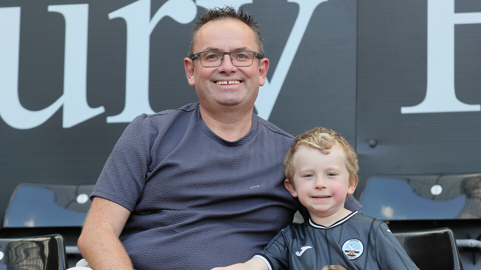 Fan gallery | Bristol City (H) 23-24