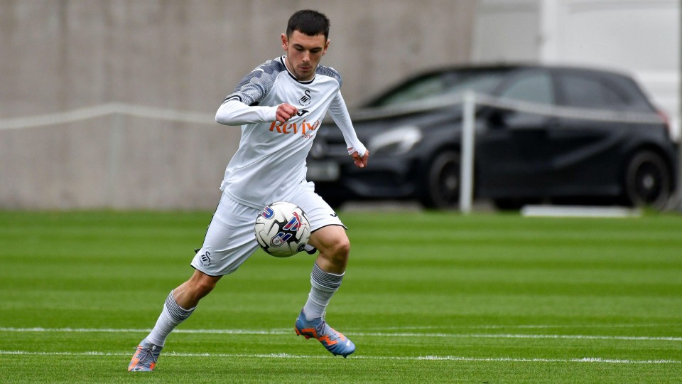 Josh Pescatore brings the ball down for Swansea
