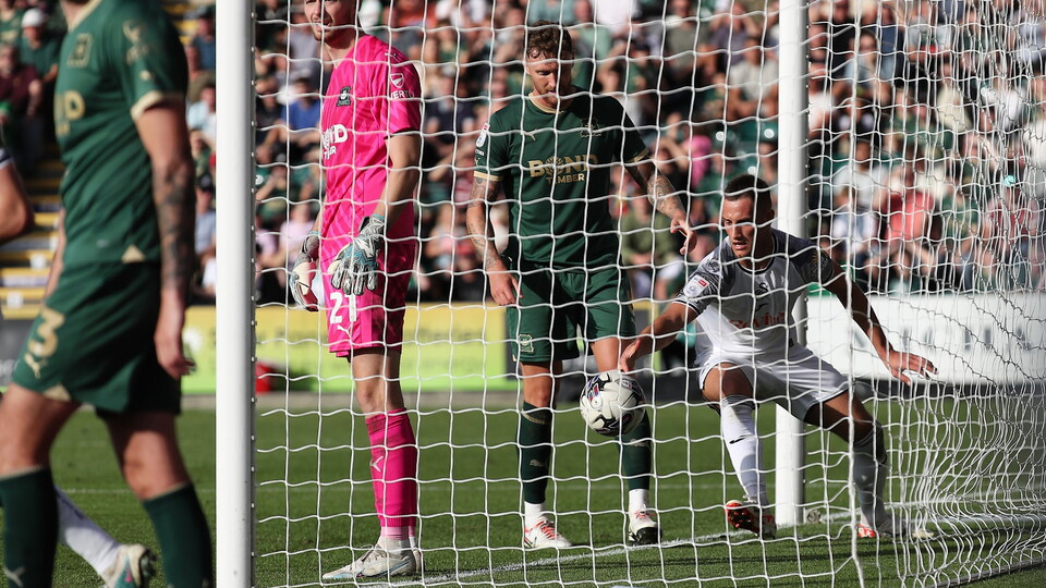 Plymouth (A) gallery 23-24