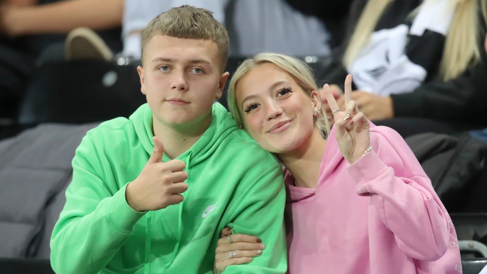 fans 23