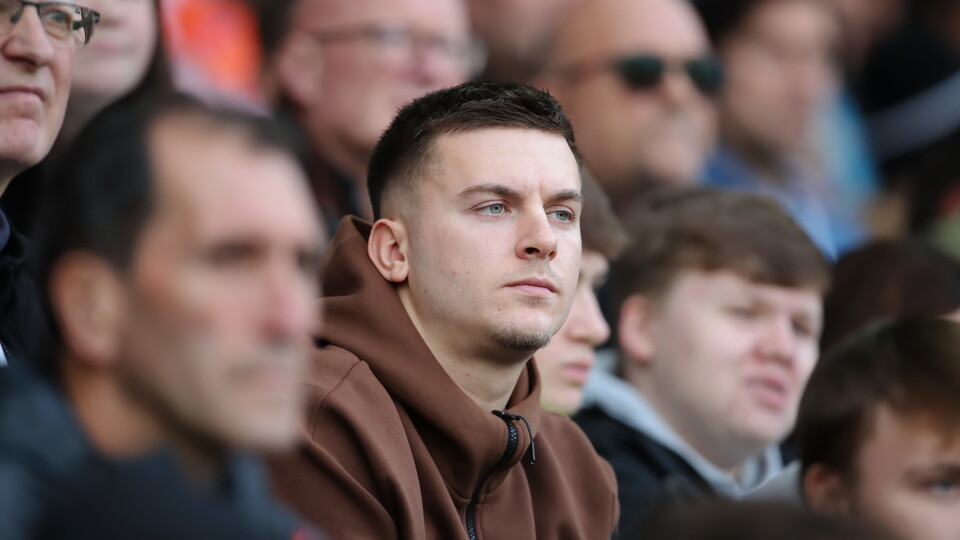 Leicester (H) fan gallery 23-24