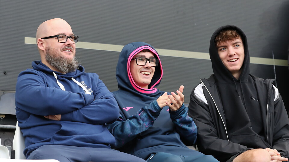 Leicester (H) fan gallery 23-24