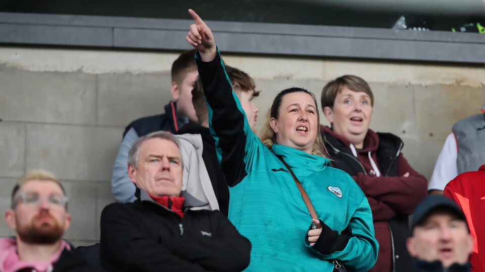 Blackburn (A) fan gallery 23-24