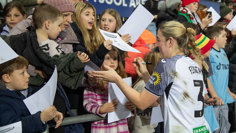 Fans 5