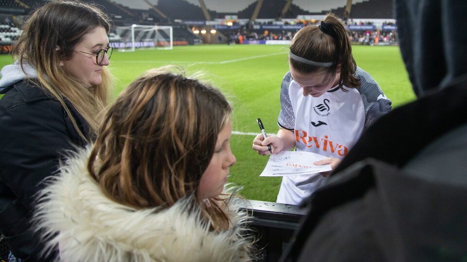 Fans 9