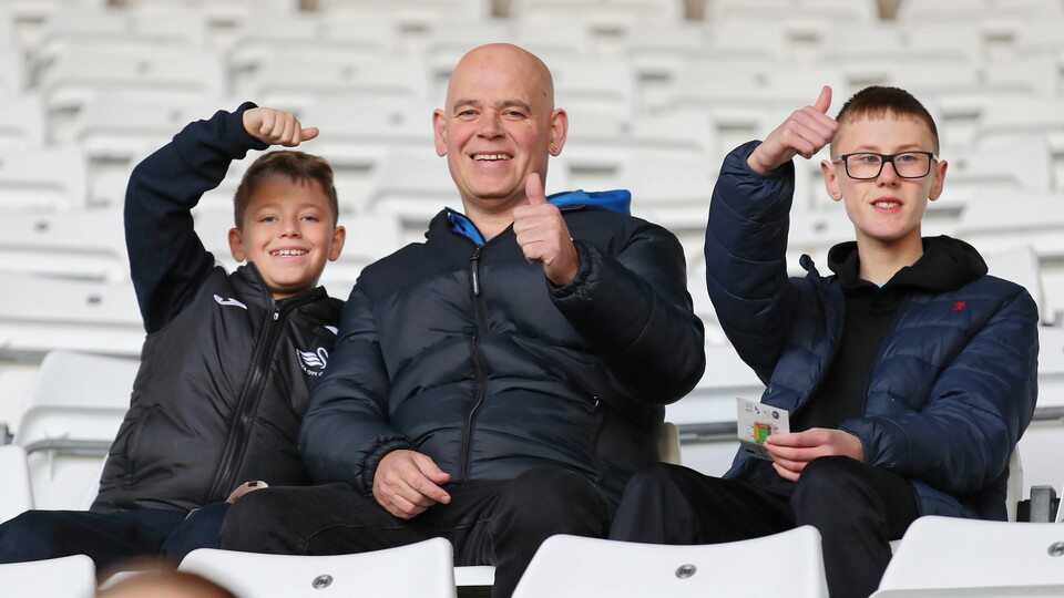 Sunderland (H) fan gallery 23-24