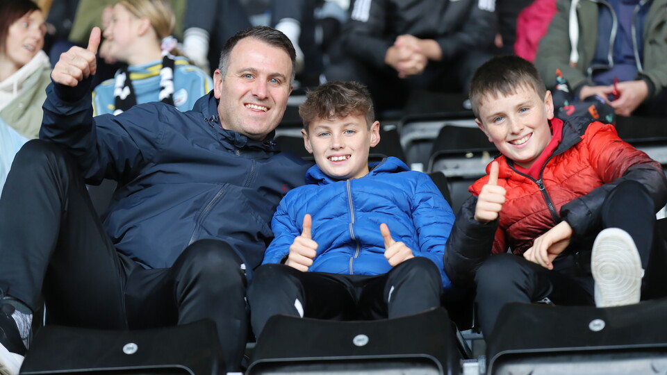 Sunderland (H) fan gallery 23-24