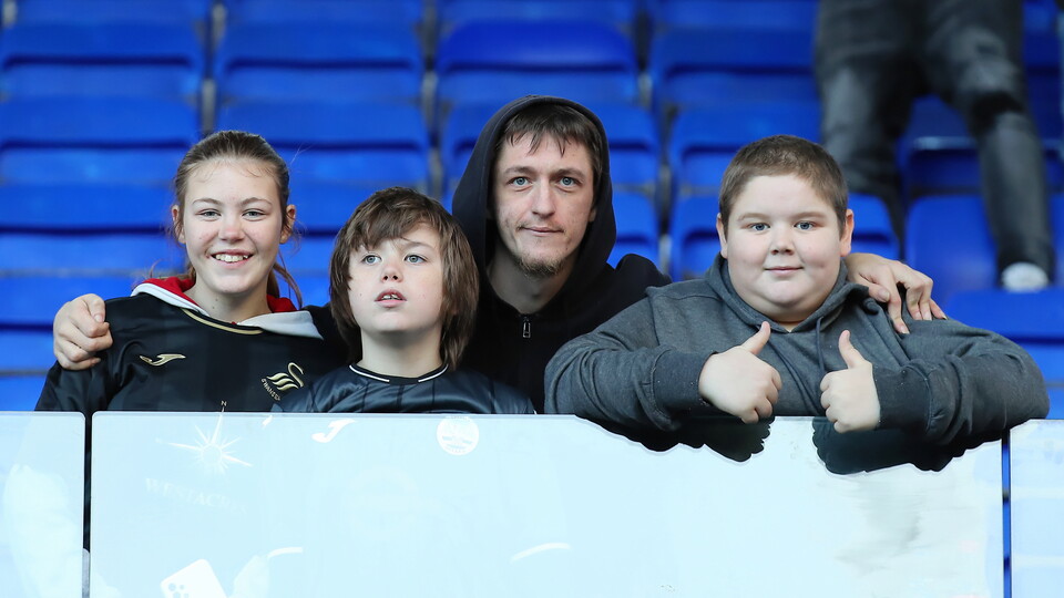 Ipswich (A) fan gallery 23-24