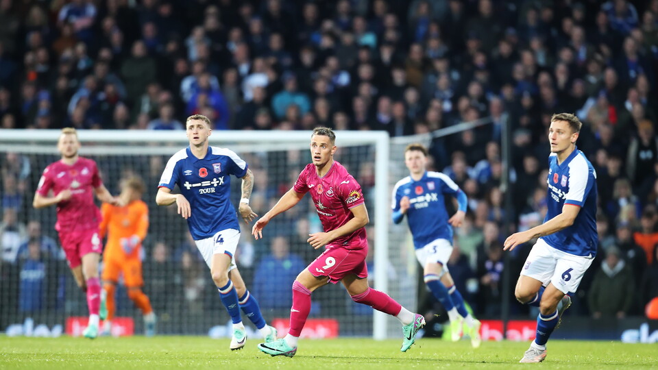 Ipswich (A) gallery 23-24