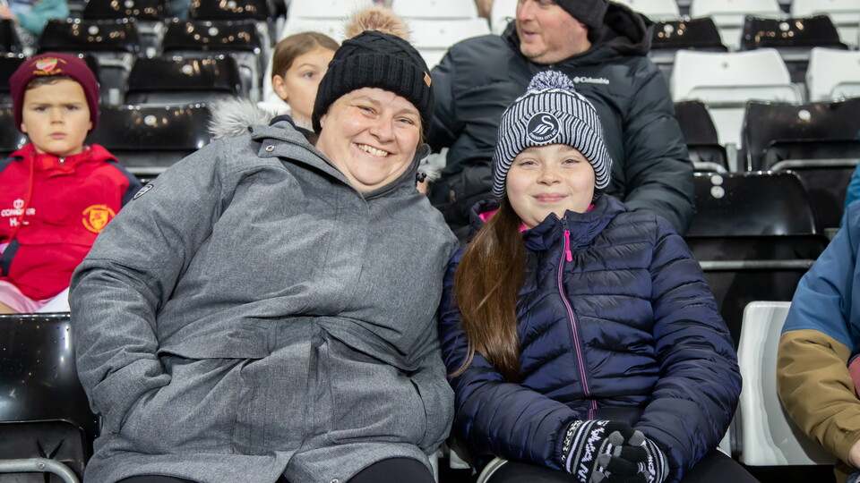 Fans 26