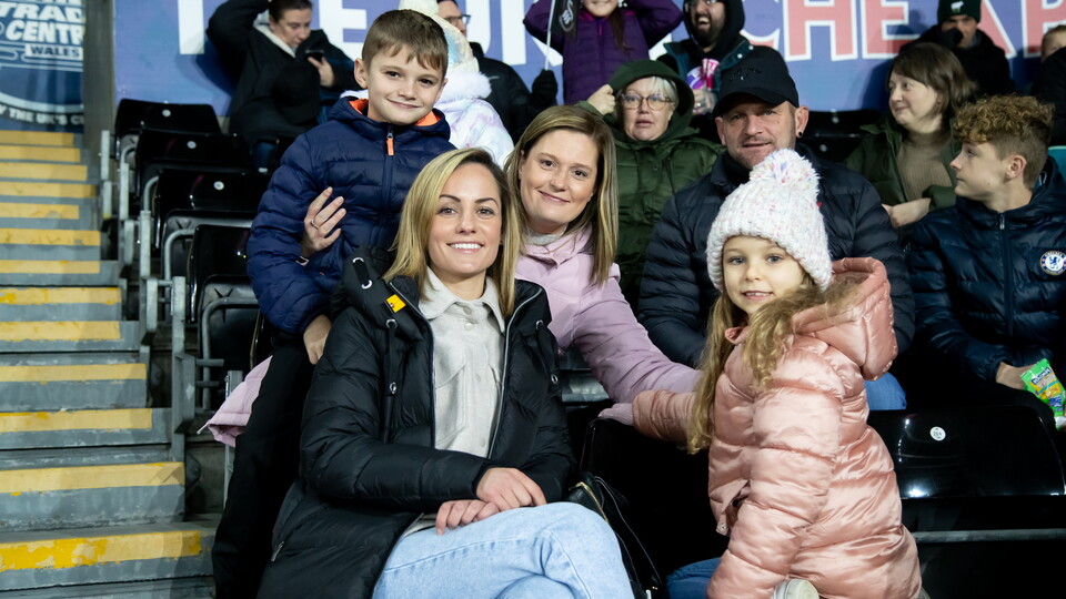 Fans 37