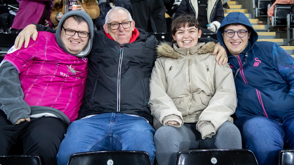 Fans 47