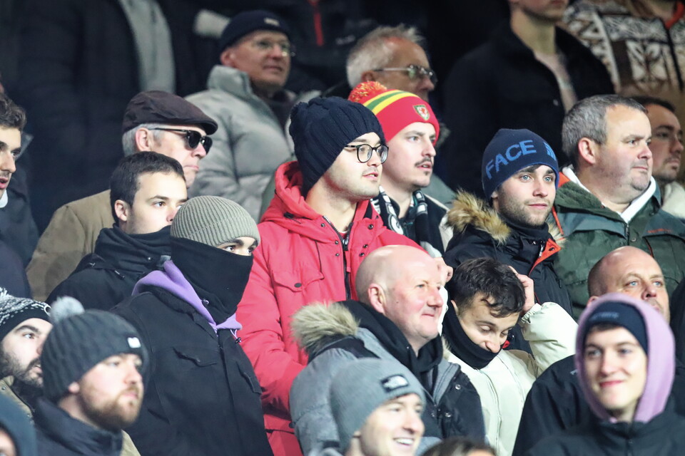 Leeds (A) fan gallery 23-24