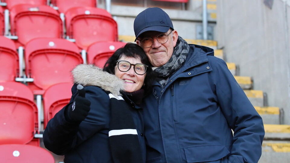 Rotherham (A) fan gallery 23-24
