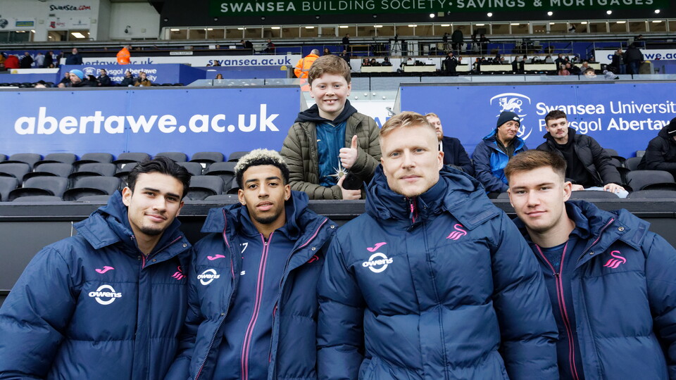 Middlesbrough (H) fan gallery 23-24