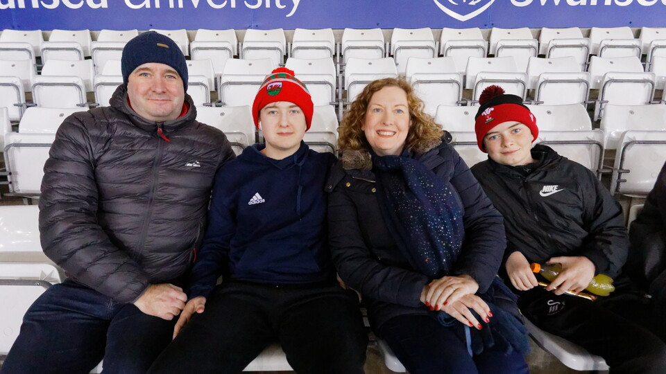 Preston (H) fan gallery 23-24