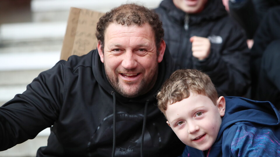 Southampton (A) fan gallery 23-24