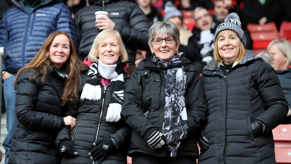 Southampton (A) fan gallery 23-24