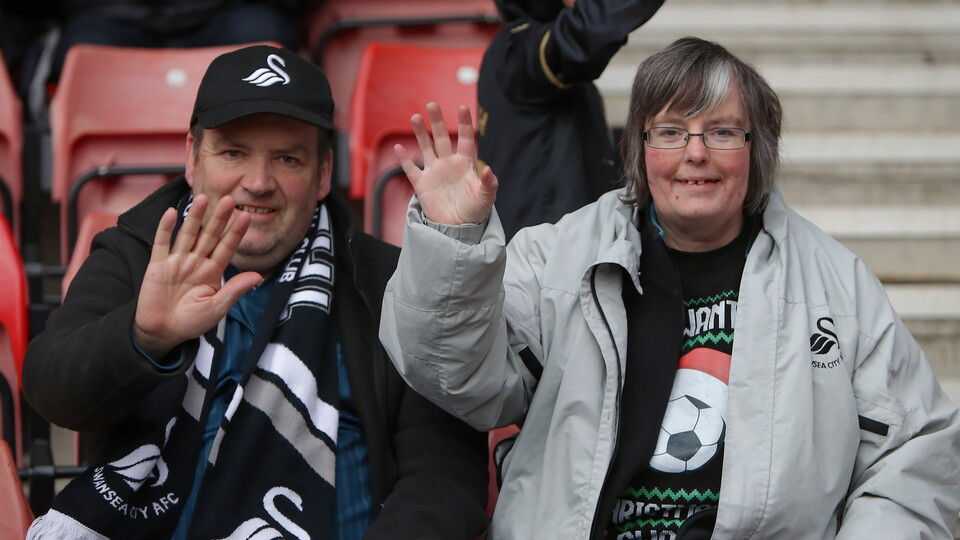 Southampton (A) fan gallery 23-24