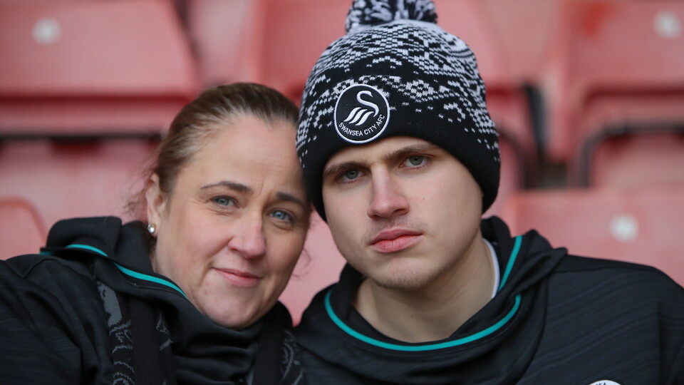 Southampton (A) fan gallery 23-24