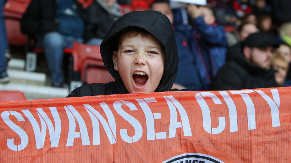 Southampton (A) fan gallery 23-24