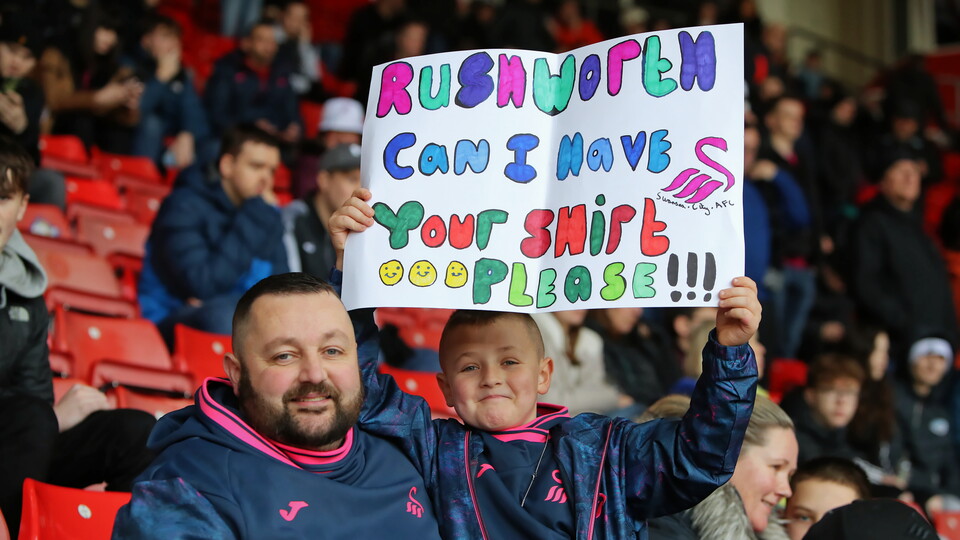 Southampton (A) fan gallery 23-24
