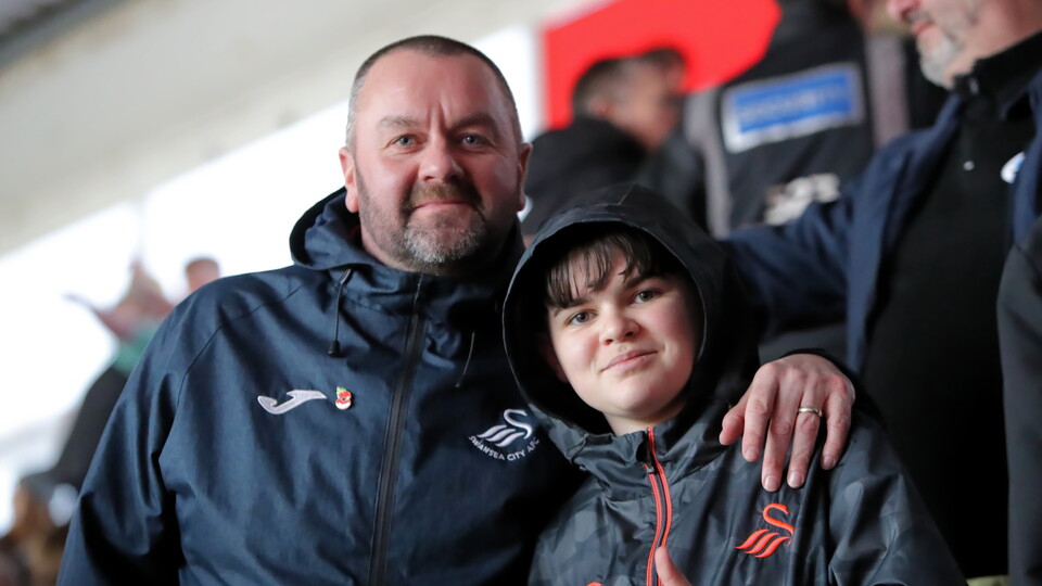 Southampton (A) fan gallery 23-24