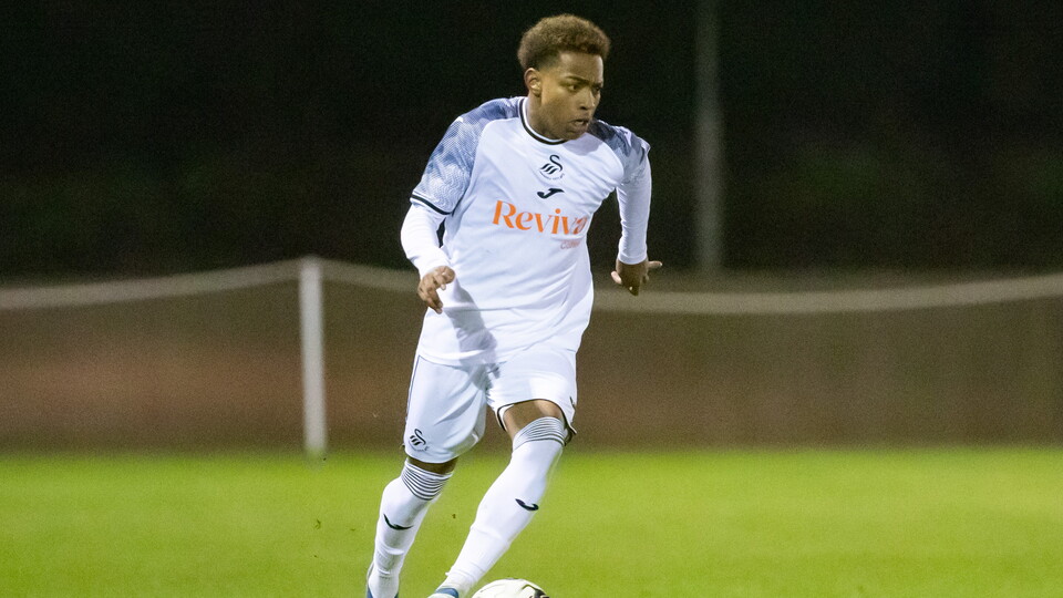 Gallery Swansea U18s v Fulham U18s 