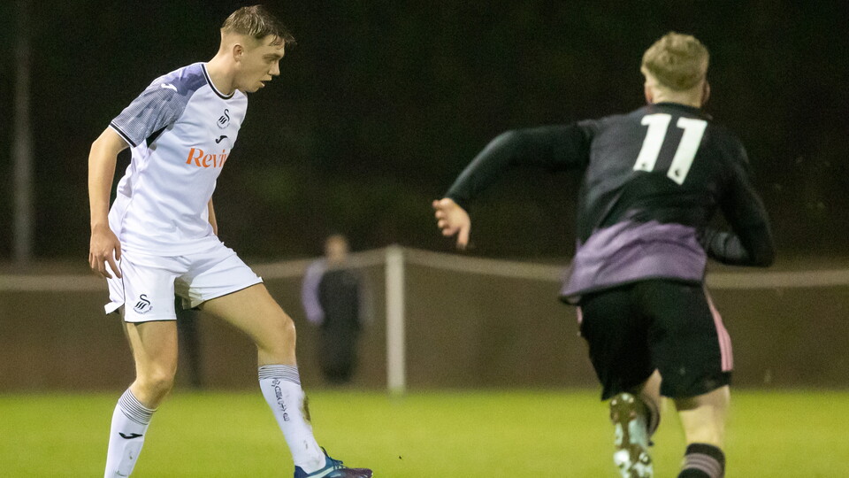 Gallery Swansea U18s v Fulham U18s 