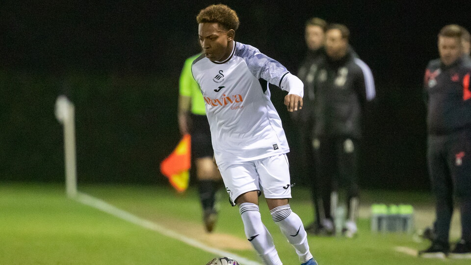 Gallery Swansea U18s v Fulham U18s 