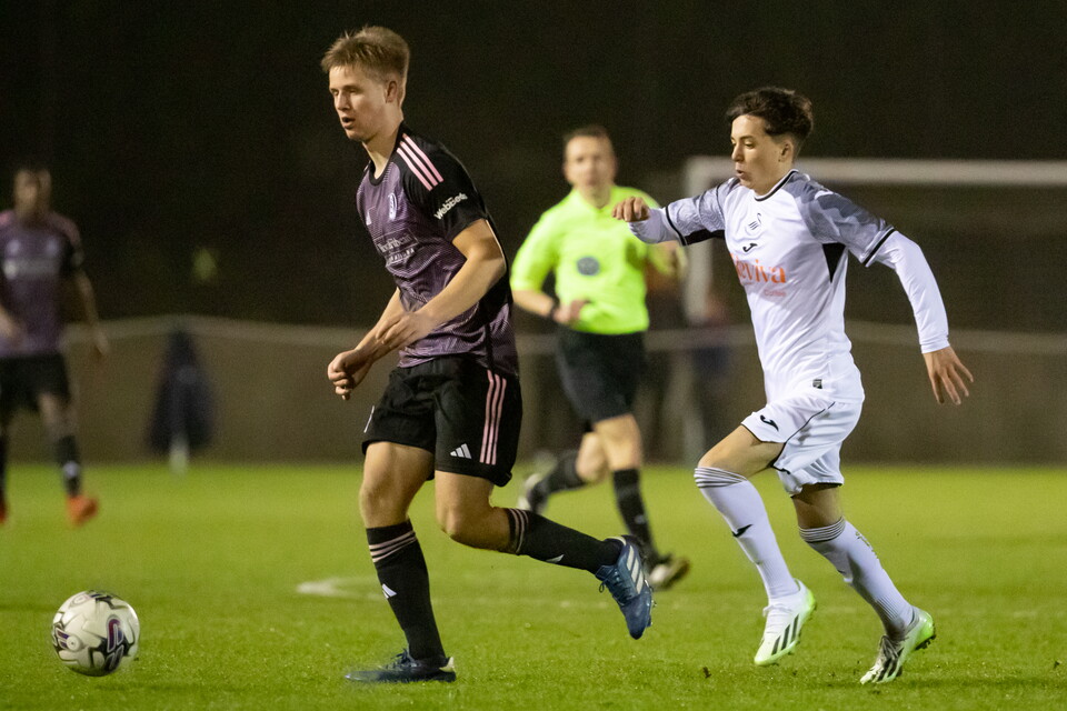 Gallery Swansea U18s v Fulham U18s 