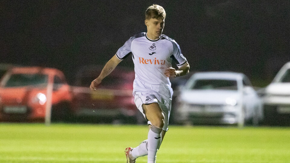 Gallery Swansea U18s v Fulham U18s 