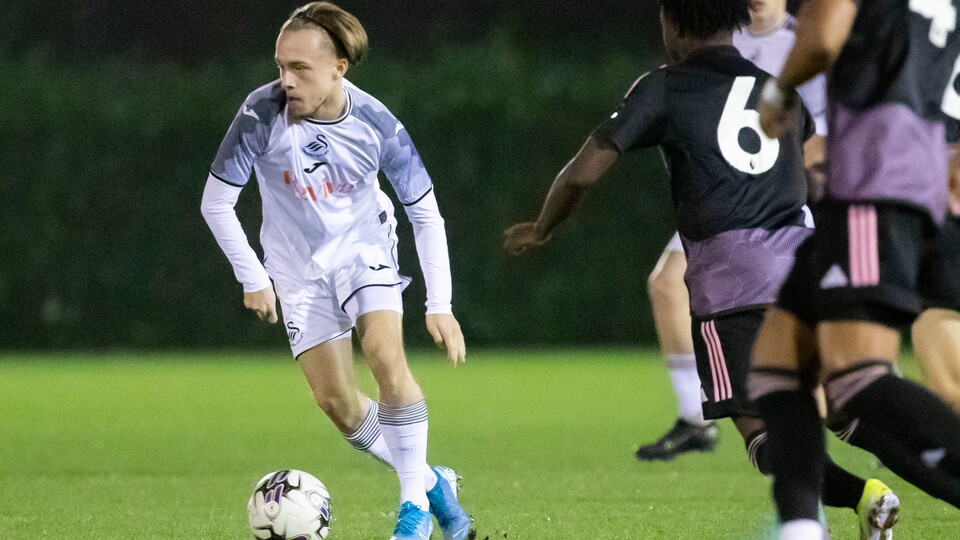 Gallery Swansea U18s v Fulham U18s 